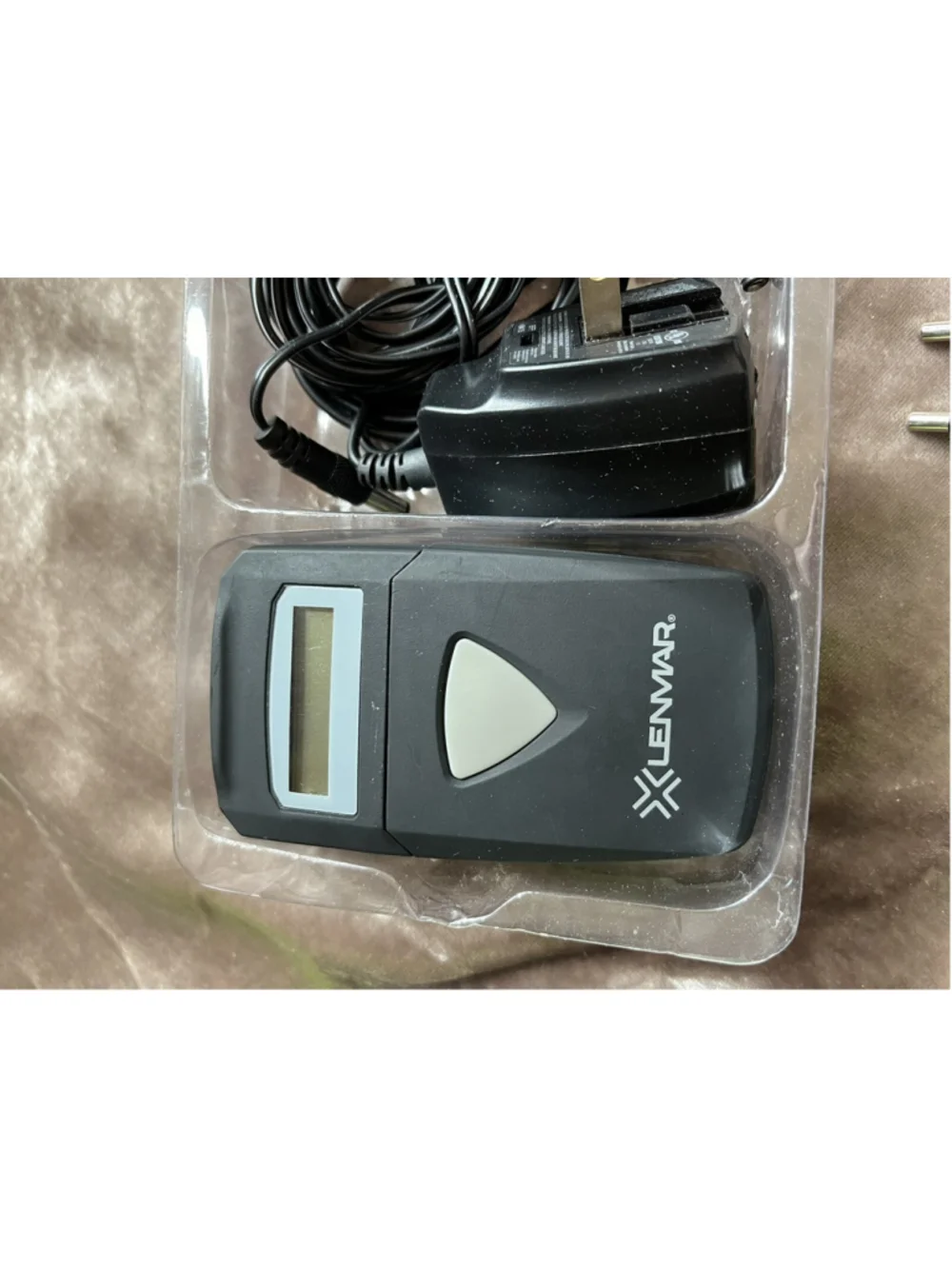 RARE FINE All-in-one battery charger for Mobile Phones, Cameras, and Camcorders